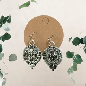 NWT Silver Tone Filigree Drop Earrings | Vintage Boho Dangle